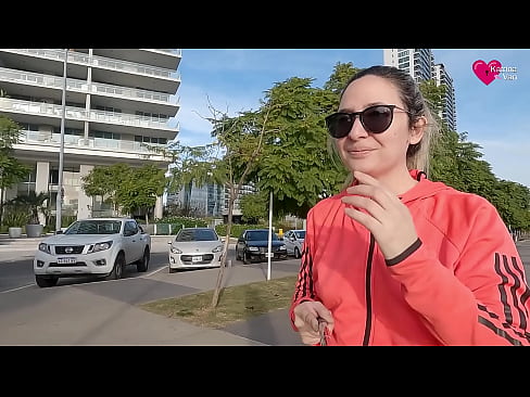 Girl on roller skates gives a blowjob in public, cumshot on her face!