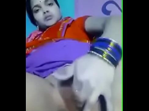 Facebook Girl Fingering Her Pussy