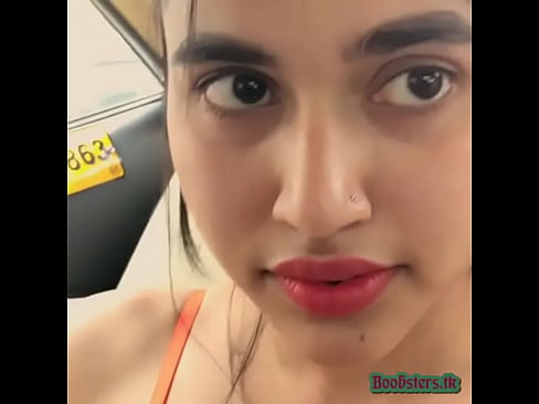 Indian Huge Sexy Boobs in Car