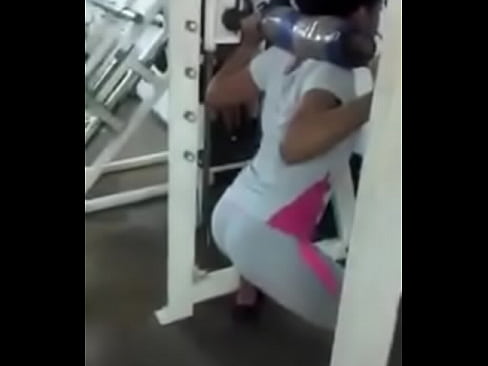 Putita en el Gym