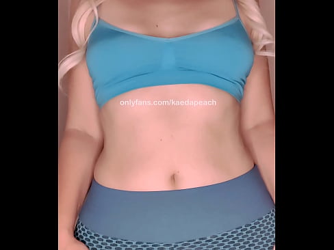 Kaeda Peach - Hot Big Booty White Girl (Booty Worship)