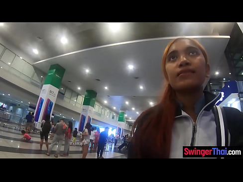Thai amateur girlfriend sucks and fucks her big dick European boyfriend after the flight