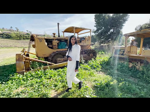 Farmer Girl and Pumps
