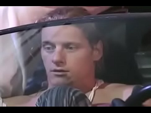 Isis Nile. Threesome in a car