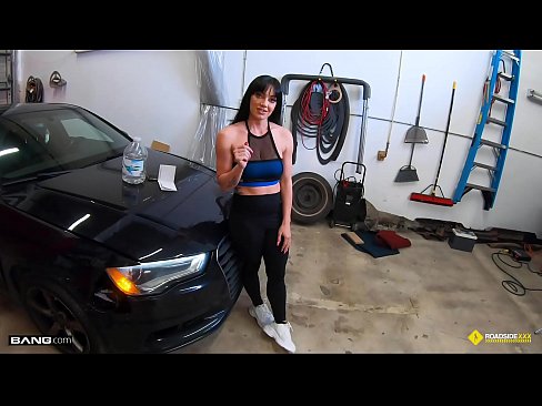 Roadside - Leila LaRocco Fucks To Pay For Her Car Bill