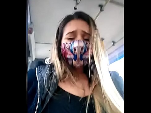 hermosa bogotana se masturba en bus urbano