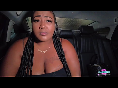 Thick Ass BBW Gives her Uber Driver A Nice Surprise