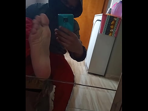 Brazil feet, foot worship, male soles