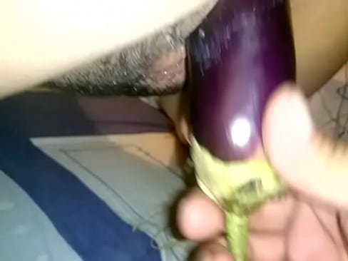 Pinay wife likes to be fucked with veggies