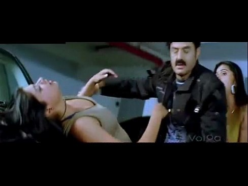 MITRUDU MOVIE SCENE BALAKRISHNA