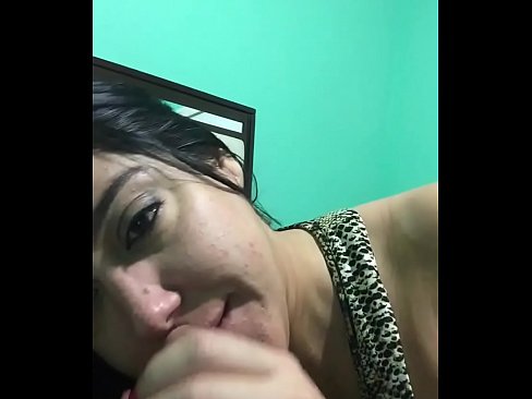Going down deep wet blowjob