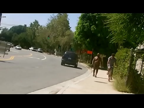 roadside walk in the dayyime