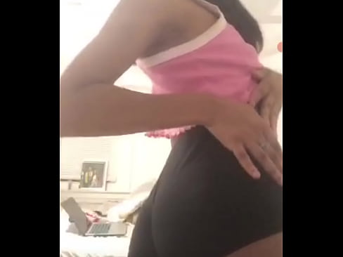 Seductive dance from horny sexy babe