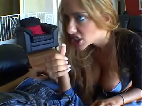 Young brunette Tianna Lynn gets her clit licked and pussy fucked by a cock