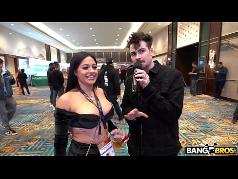 BANGBROS - AVN Awards 2023! What Would These Hot Pornstars Do For A Free Hazheart T-Shirt? Find Out!