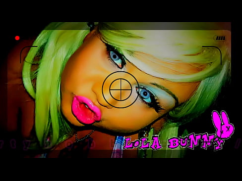 LOLA BUNNY OFFICIAL