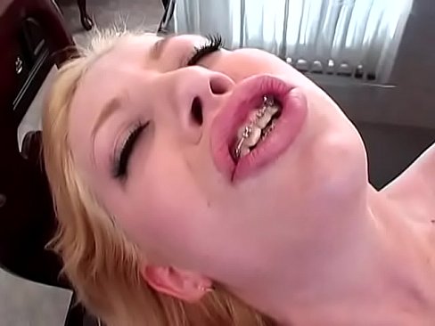 Hot plonde slut takes hard cock deep in her tight asshole