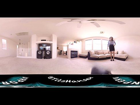 Virtual Reality 360 4k Small Penis Humiliated by realtor