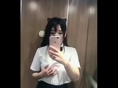 anyone know the girl and the full video ?