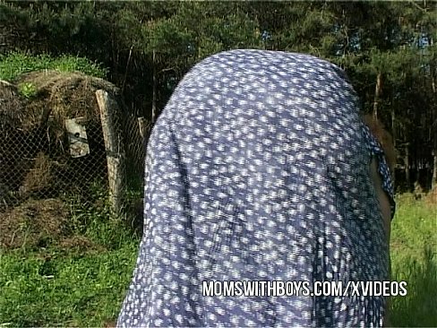 granny facialed outdoors