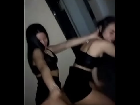 Amigas lo dan todo