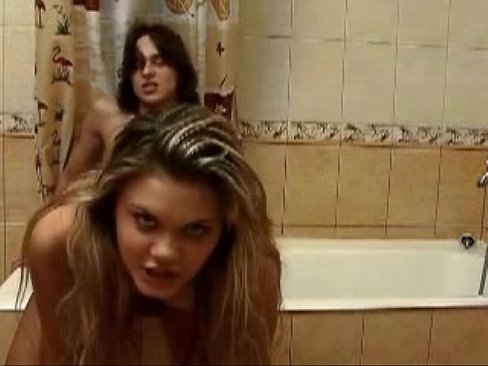 Young Hot Amateur Babe gets fucked in the Bathroom