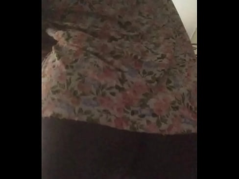 Ebony tranny twerk