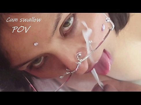 Bbw swallowing a cool cumshot