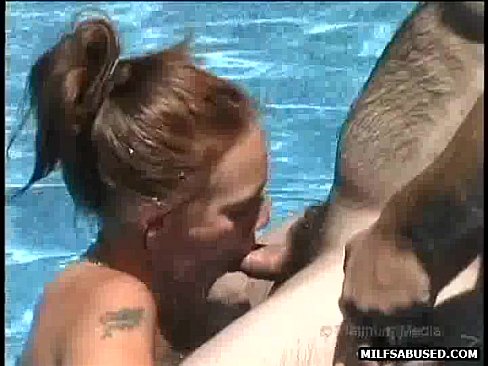 Milf gives blowjob on big hard cock outdoors in pool