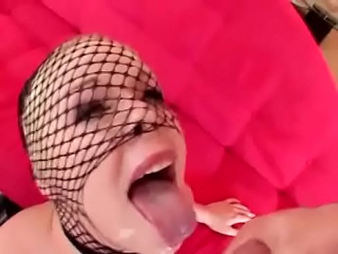 Kinky blobde whore gets double penetrated while sucks another dick