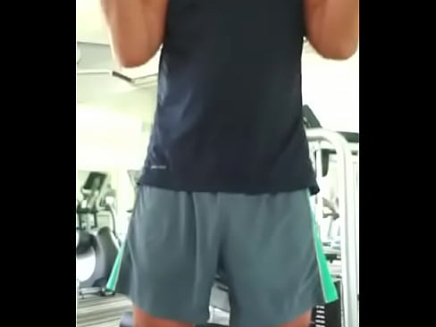 Pervy Papi likes to workout, even while on vacation, but he's still horny even doing his workouts! #bulgebuddy #bulto #Bu ...  Pervy Papi likes to workout, even while on vacation, but he's still horny even doing his workouts! #bulgebuddy #bulto #Bu ...