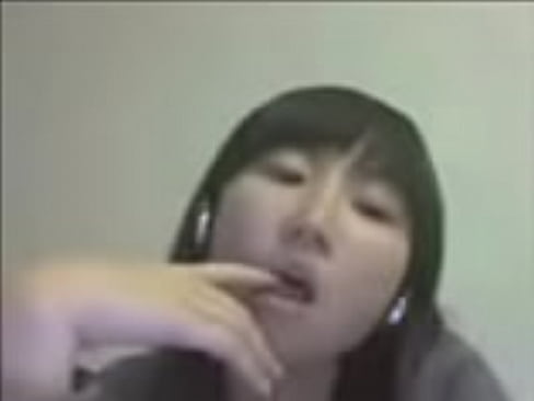 Asian teen on cam