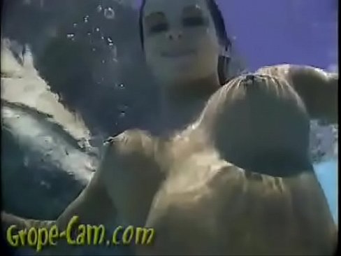 Big Tits Daisy Groped in pool!!!