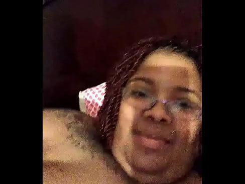 Sexy bbw eats own Juicy cum