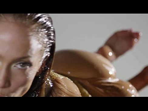 Jennifer Lopez - Booty ft. Iggy Azalea HIGH(1)