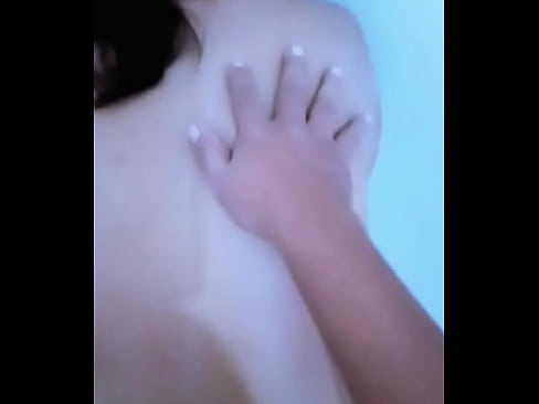 Ibu tiri ku sukanya sepong kontol ku saat ayah pergi