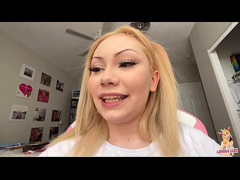 Giantess Vores You And Crushes You Like A Bitch