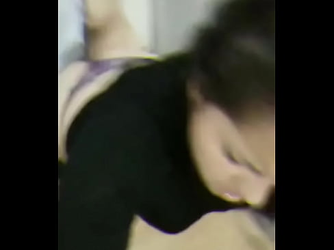 Hot wife poniendo cuernos consentidos