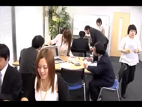 Public ENF Japanese Businesswomen Part 2