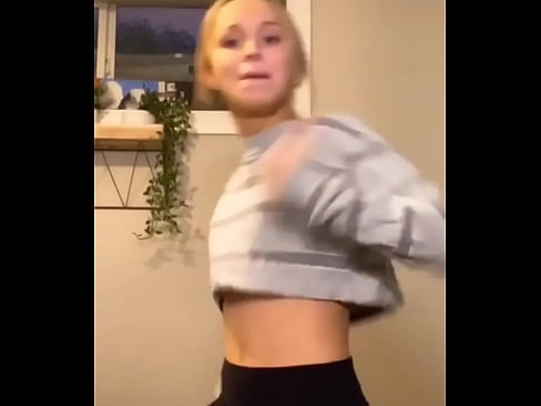 Taylor Hatala - 18yo dancer twerking