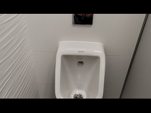 Jerk off my penis at office toilet and cum