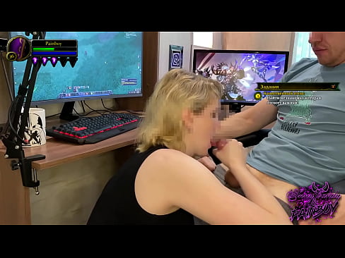 I fuck my girlfriend in the mouth and cum in her mouth while playing WoW