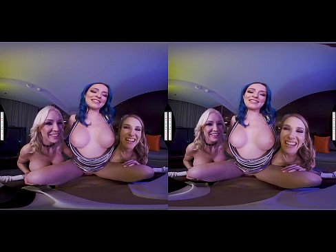 party with three hot babes for new years eve in virtual reality