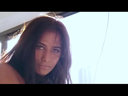 Hot Poonam goes nude for you