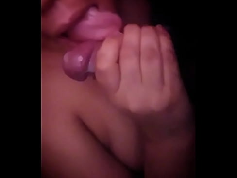 Sexo oral de ella