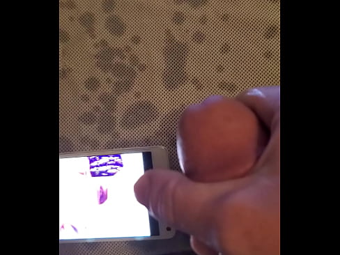 Me doing an amazing cum tribute