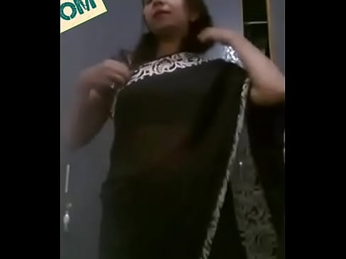 Desi aunty without dress
