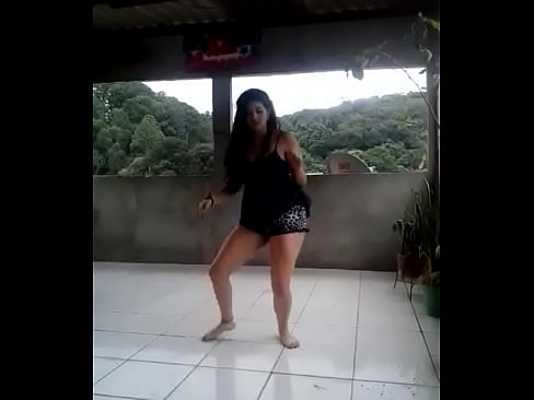Putinha Andressa Brandão Dançando Funk 02