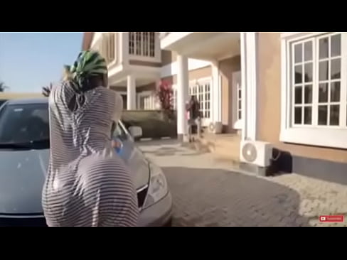 Black girl twerk