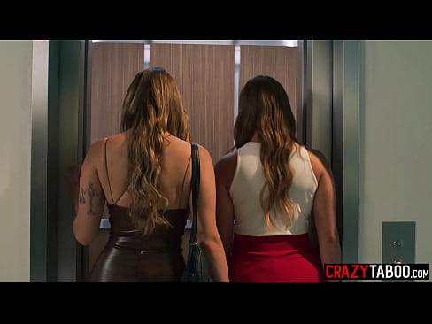 Big ass babe and big tits lesbian enjoyed hardcore sex after muffdiving and kissing in the elevator  Big ass babe and big tits lesbian enjoyed hardcore sex after muffdiving and kissing in the elevator